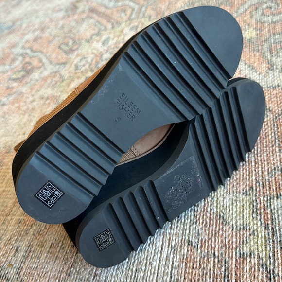 Eileen Fisher Lilou Wedge Chelsea Boot - Picture 5 of 6